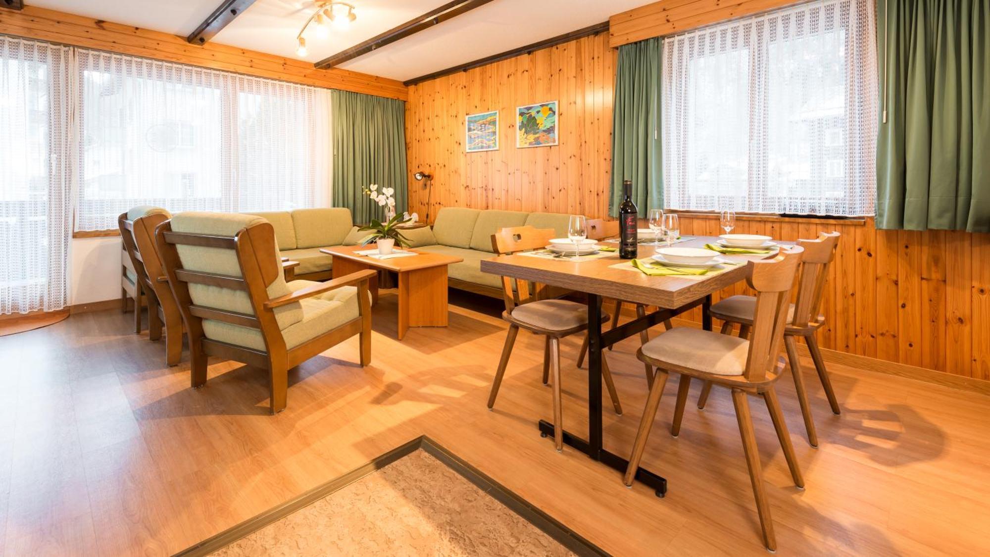 Ferienwohnung Haus Alba Saas-Almagell Zimmer foto