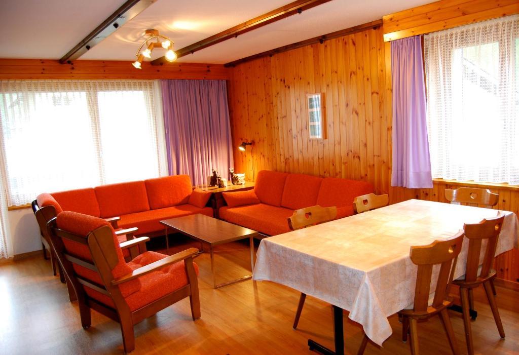 Ferienwohnung Haus Alba Saas-Almagell Zimmer foto
